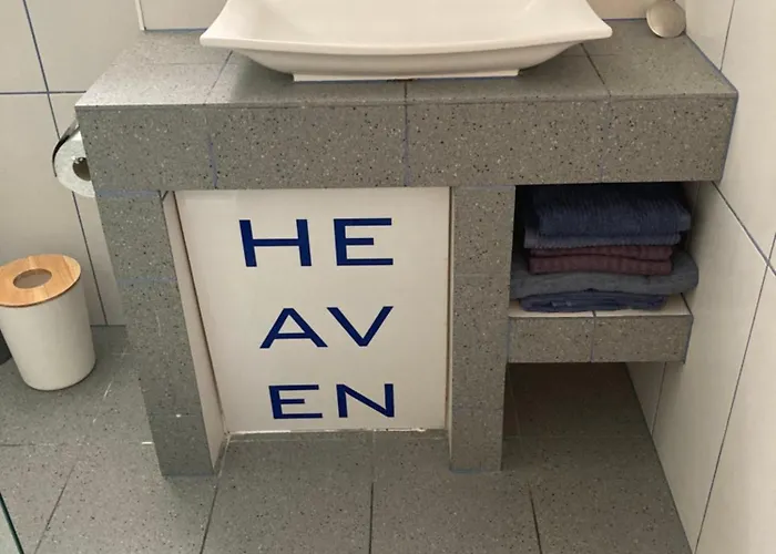 Bleu Apartment *